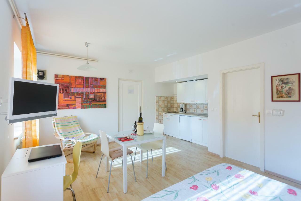Apartments Casa Geli Пореч Екстериор снимка